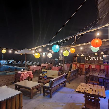The Point Mancora Beach Exterior photo